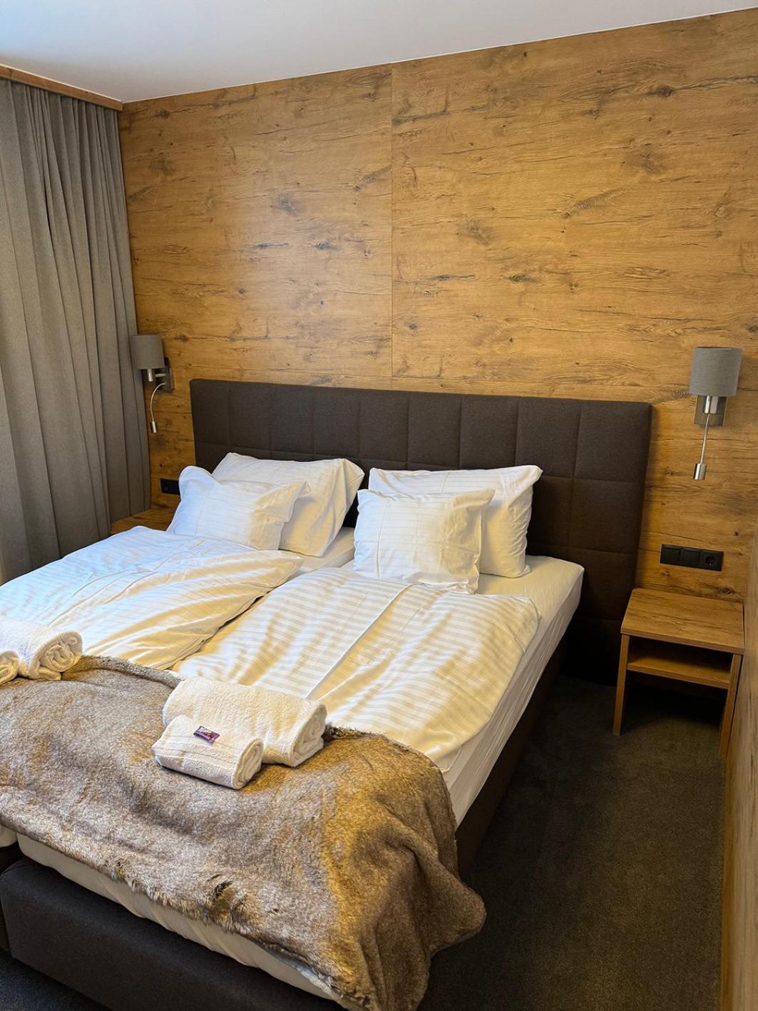 Chalet Lenzi Sankt Anton am Arlberg Bagian luar foto
